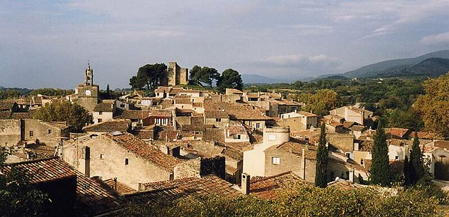 Cucuron tak mot vest.jpg