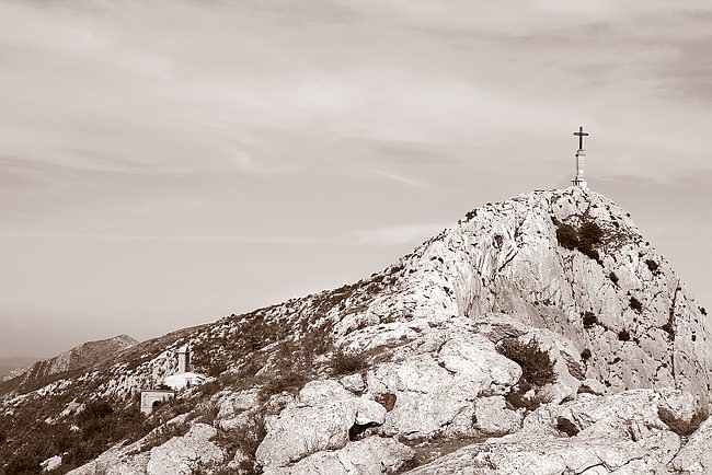 CRW_1697 Le Croix and Chapel.tif